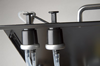 ‘Mini Cooper’ manual handpump: on-deck fluid application system for easy, precise washing control